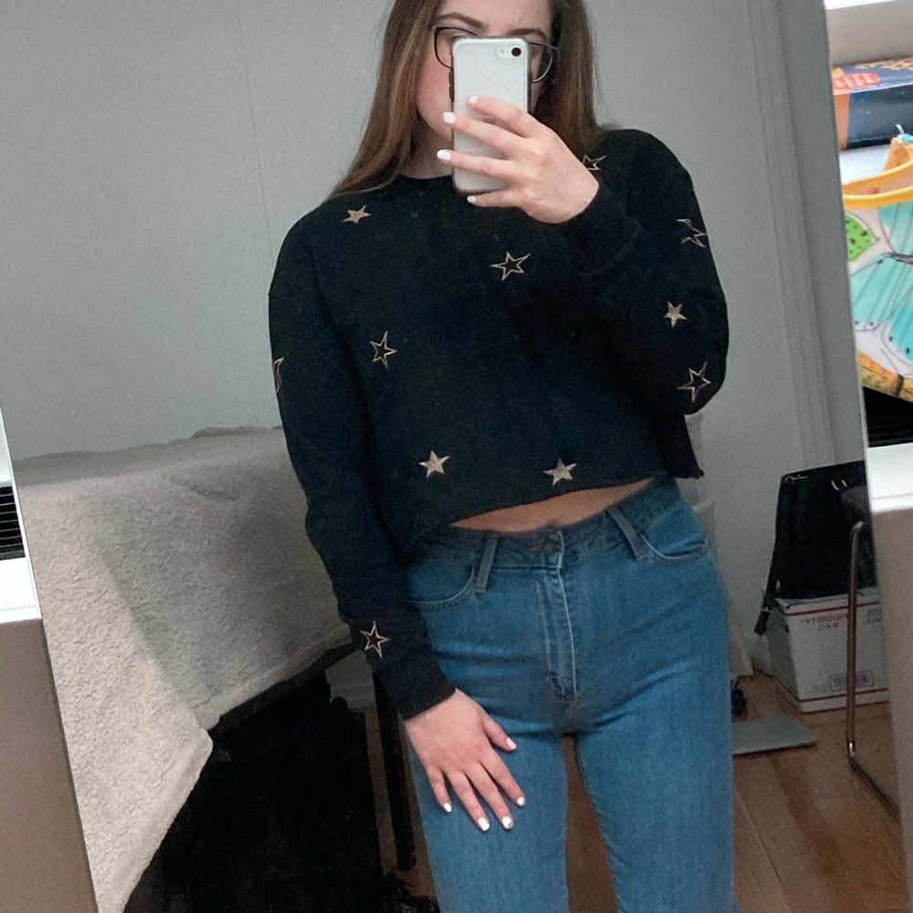 William B is embroidered metallic star crop sweat